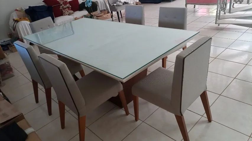 Mesa de jantar: 8 lugares, com 6 cadeiras - Foto 4