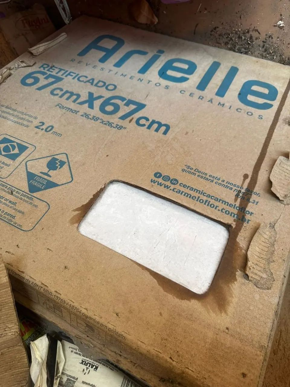 Porcelanato Retificado Arielle 67cm X 67cm, aceito cartão 