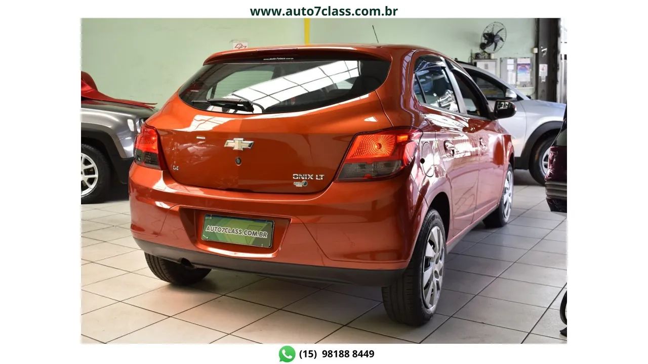Chevrolet onix 2013 1.4 mpfi lt 8v flex 4p manual - Foto 3