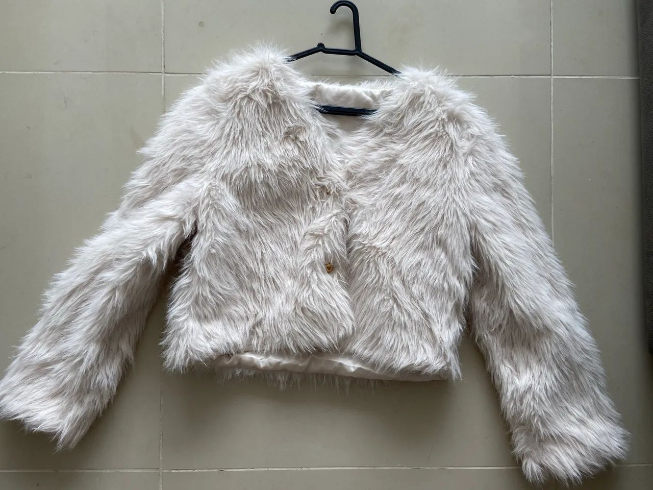 Vendo Casaco Peludo Off white
