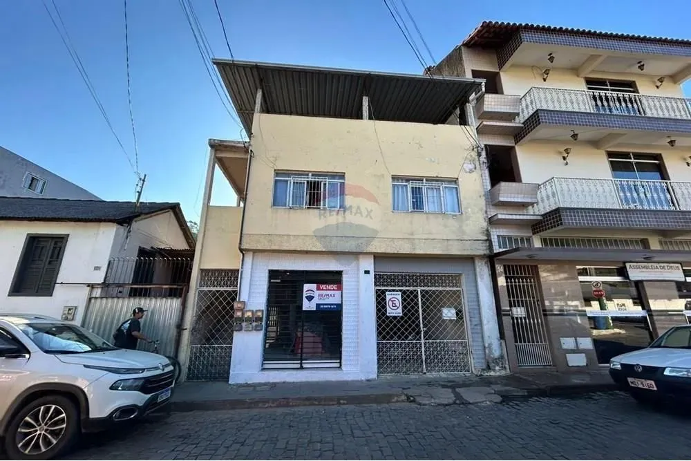 Ponto Comercial e Apartamentos à Venda 288 m² | Ideal para Comércio e Residência