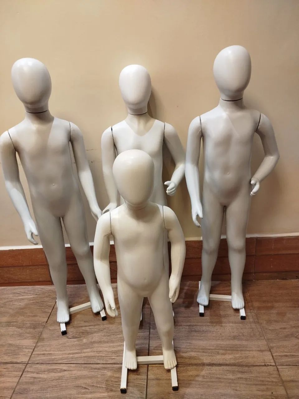 Maniquim infantil