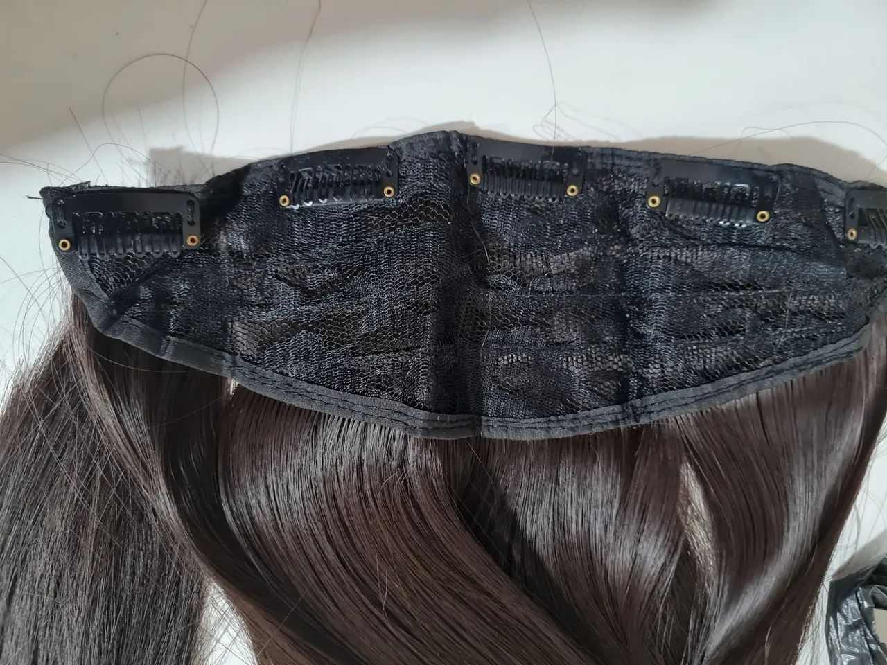 Aplique de cabelo castanho com presilhas 150g
