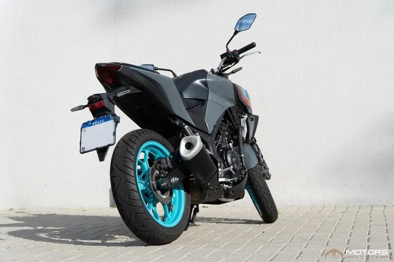 YAMAHA MT-03 321/ABS 2024 - Foto 6