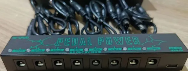 Fonte para 8 pedais, Mixer Teyun Q-12, Transmissor Sem Fio