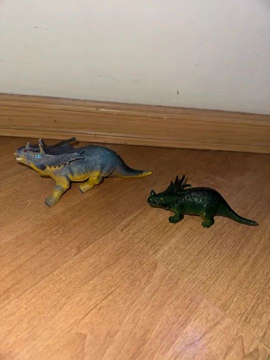 Dinossauros de brinquedo - 5 dinossauros . COLEÇÃO COMPLETA!!! - Foto 3