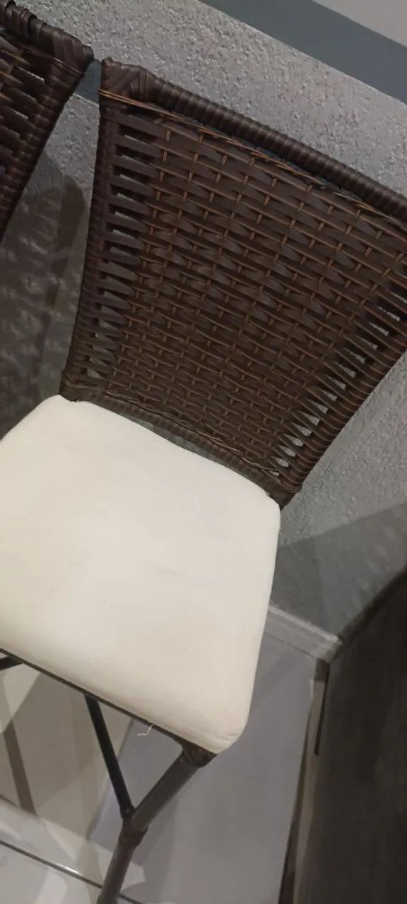 Cadeiras64276677486465122