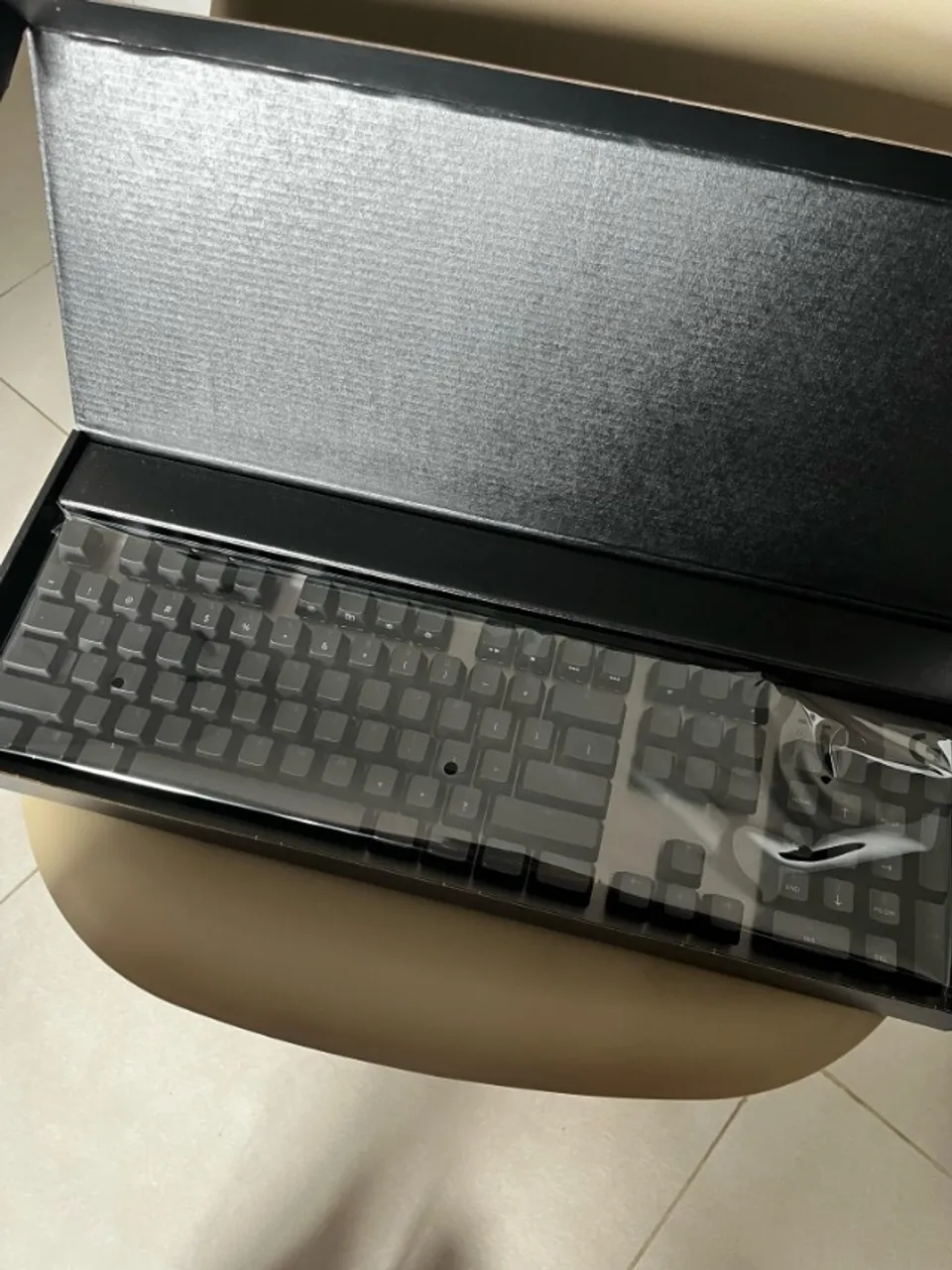 (NOVO)Teclado Mecânico Gamer Logitech G512 Carbon Switch GX Brown Layout US