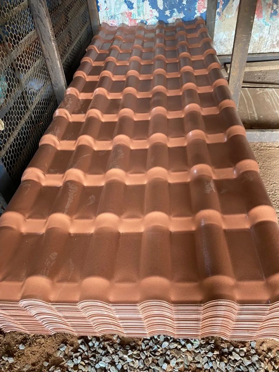 telha pvc modelo plan cor cerâmica 2,42x88 65,90 a vista  fácil escalação e leve