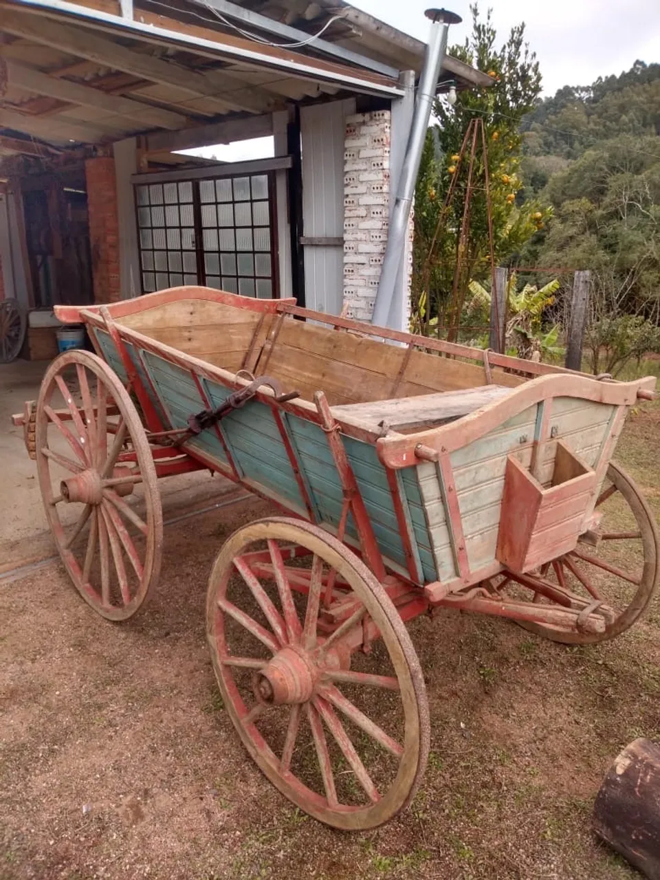 Relíquia, charrete carroça antiga