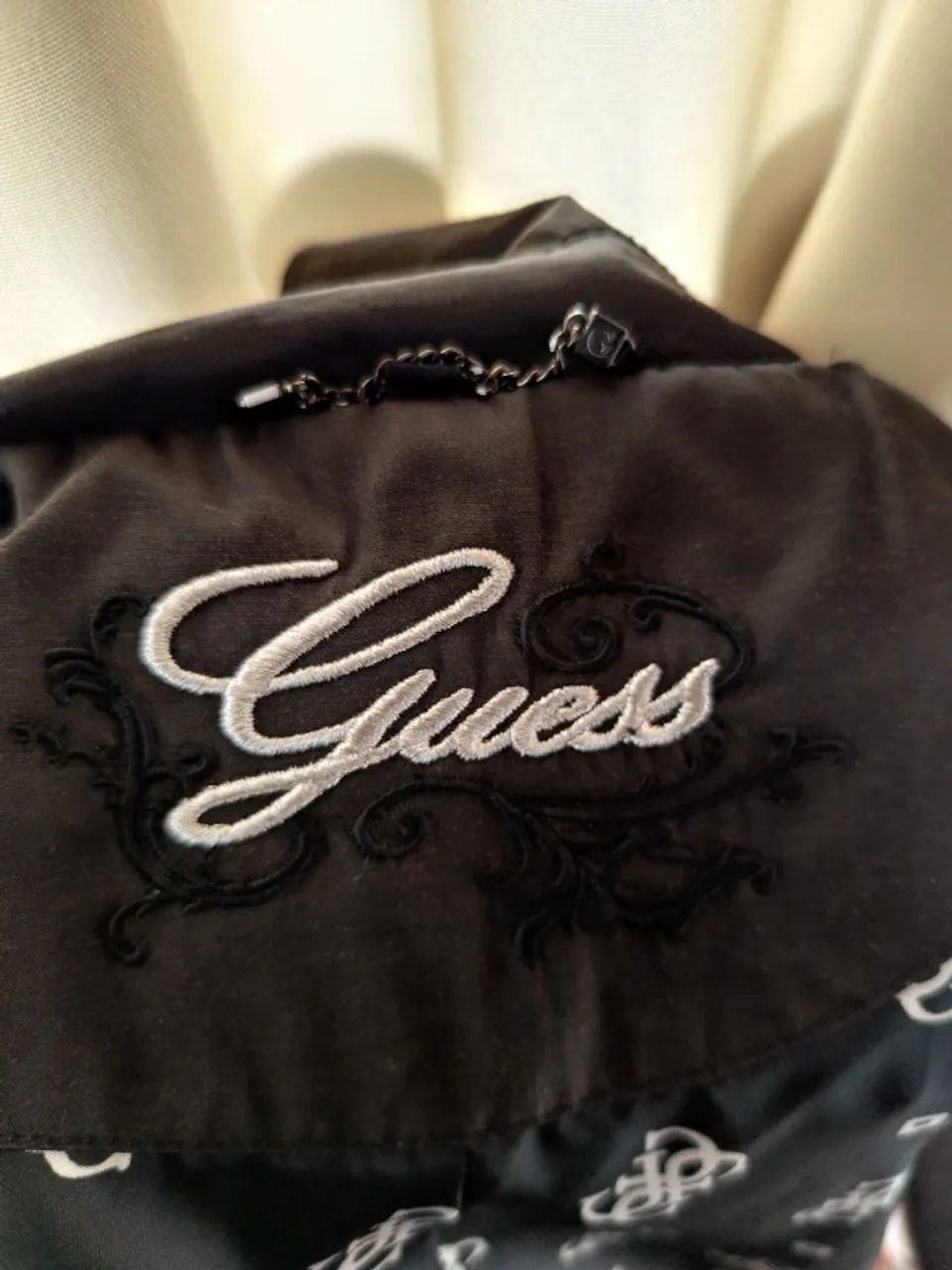 Casaco longo guess feminino preto tamanho 38 veste 40 - Foto 4