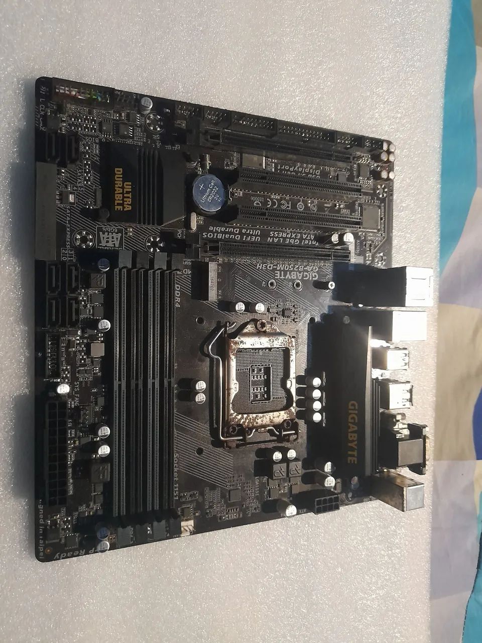 Placa-mãe Gigabyte GA-B250M-D3H - Foto 6