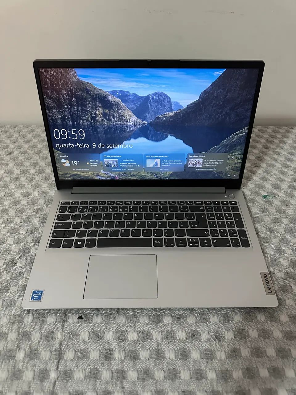 Notebook Lenovo teclado numérico tela de 15 polegadas  - Foto 3