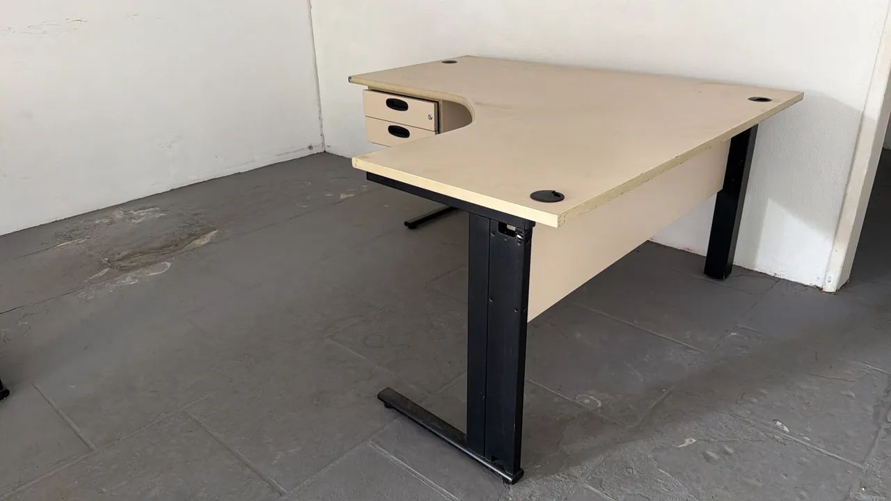 2 Mesas  de escritório canto  - Foto 5