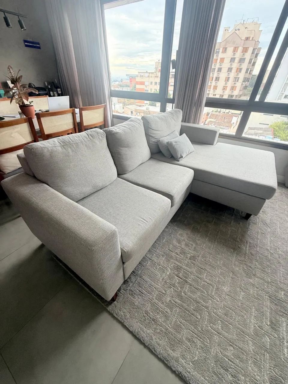 Vendo SOFÁ LINHO  - Foto 2