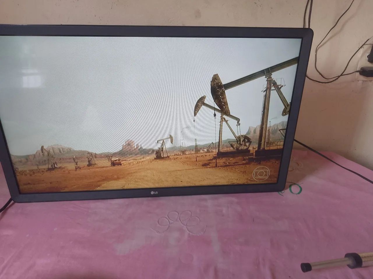 Smart TV LG de 32 polegadas  - Foto 2