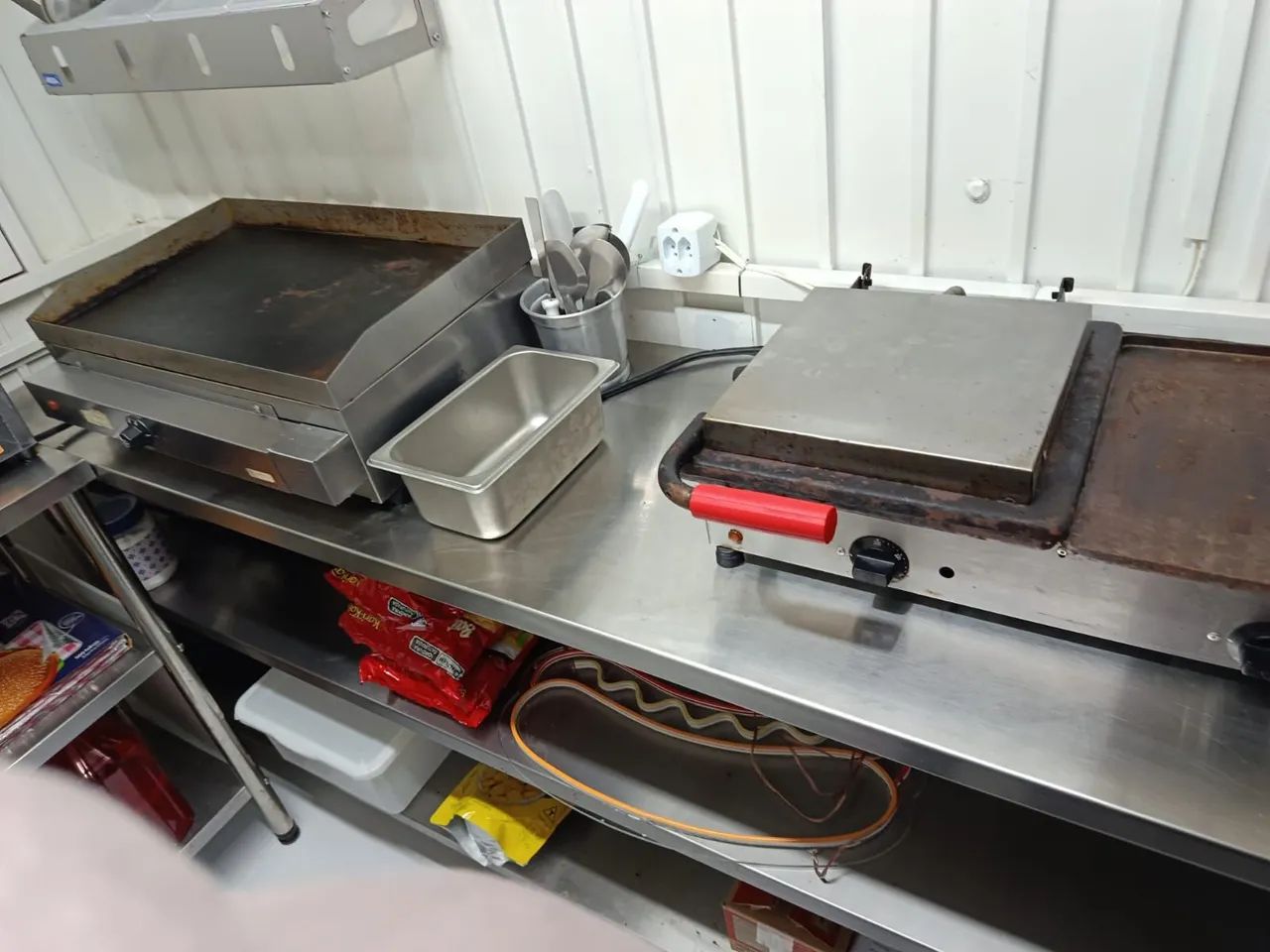 Trailer fixo 2,5 x1,5 completo - Foto 3
