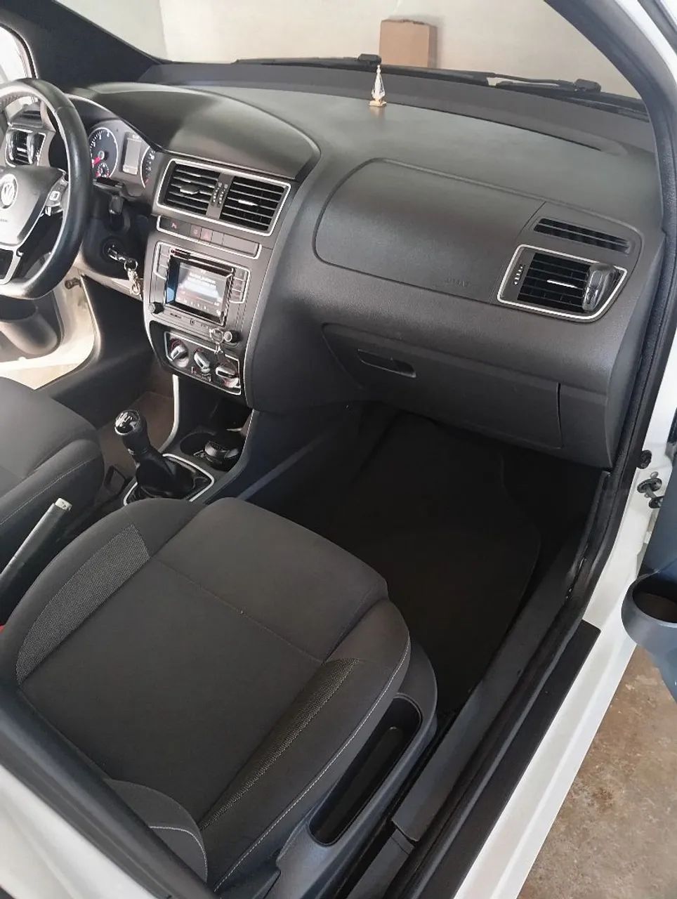 Volkswagen Fox RUN 1.6 Flex 8V 5P 2017 - Foto 5