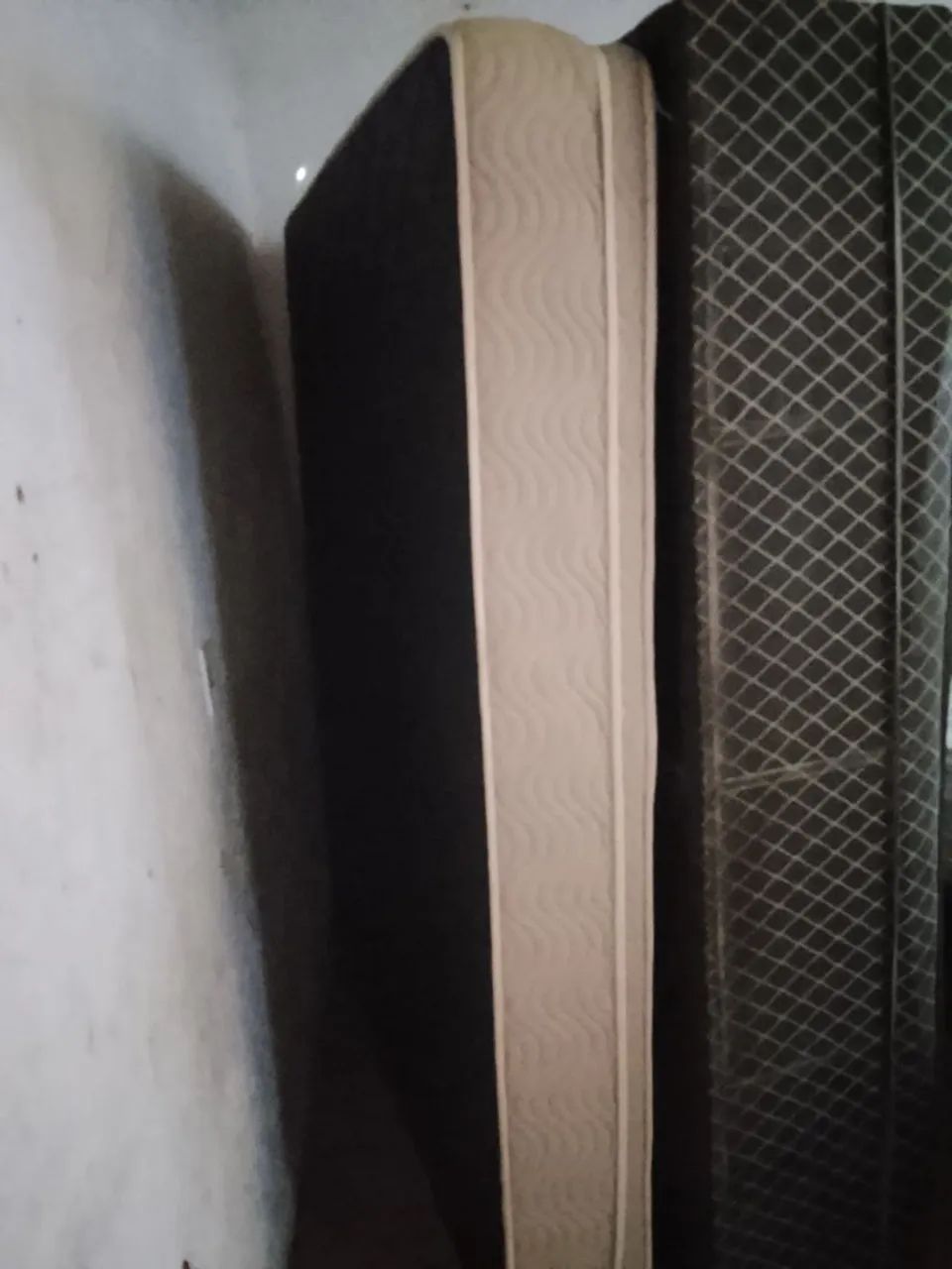 Cama box