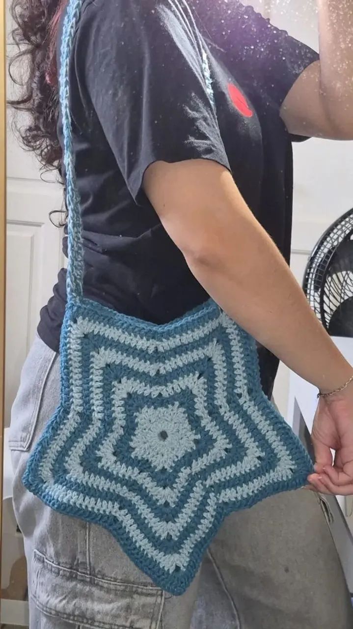 Bolsa Estrela de Crochê. - Foto 2
