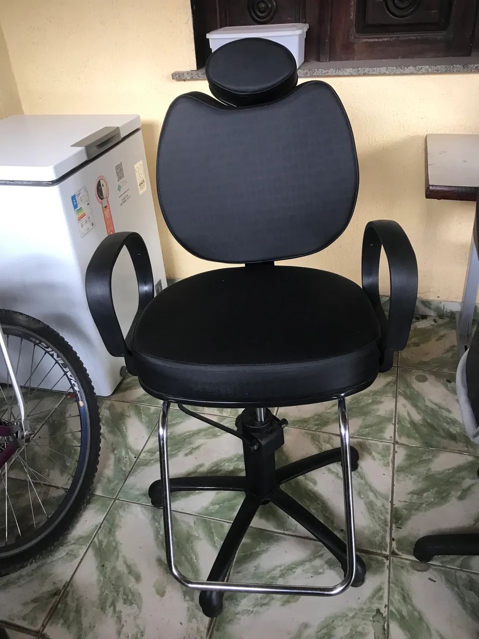 Cadeira de barbearia  - Foto 2