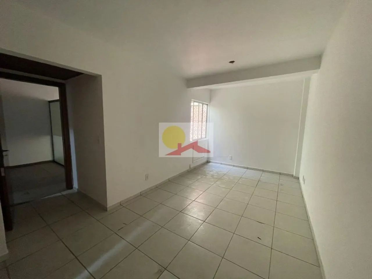 SALA COMERCIAL no CENTRO com 0 quartos para LOCAÇÃO, 32 m² - Foto 5