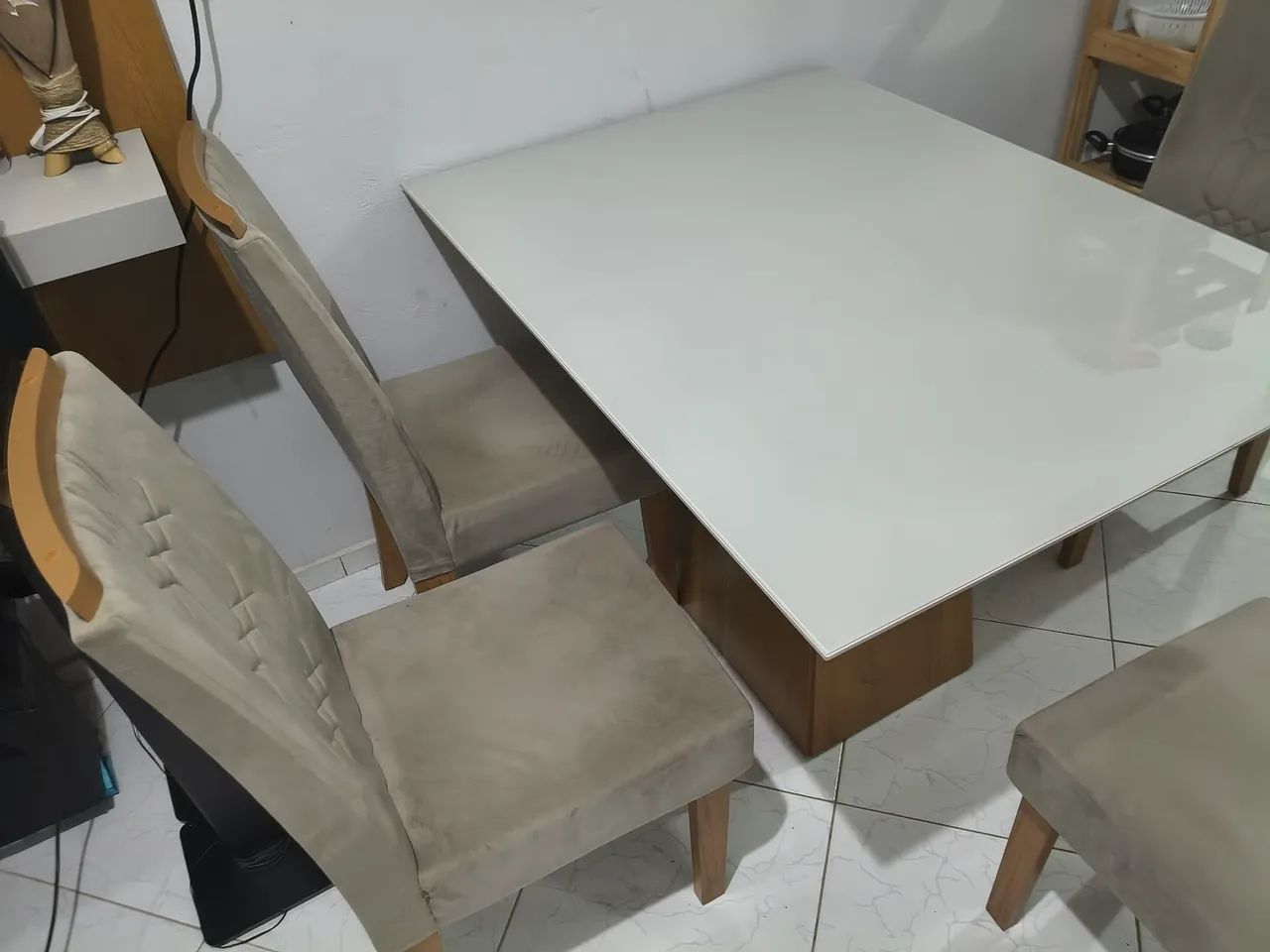Vendo Mesa com Tampo de Vidro - Foto 4