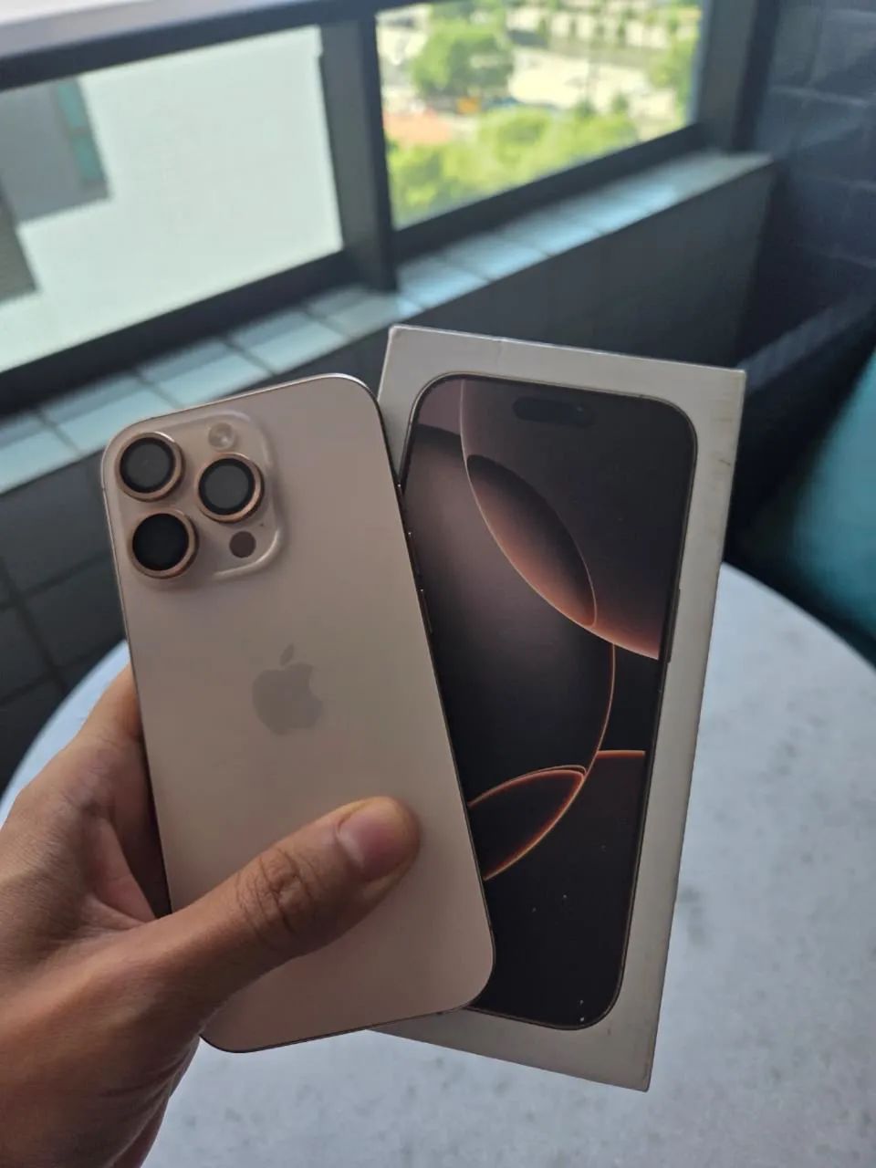 iPhone 16 Pro  - Foto 2