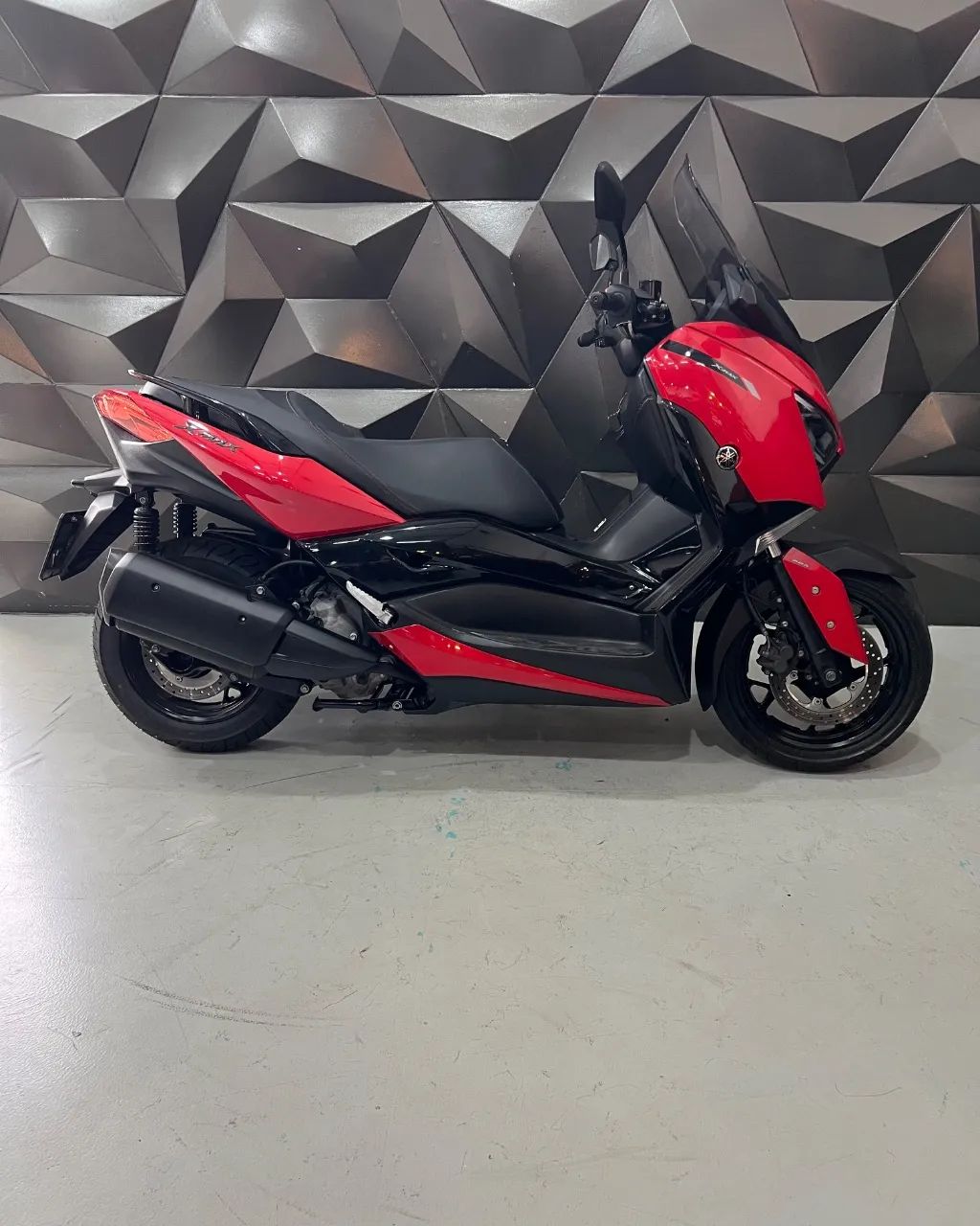 XMAX 250 ABS - Foto 3