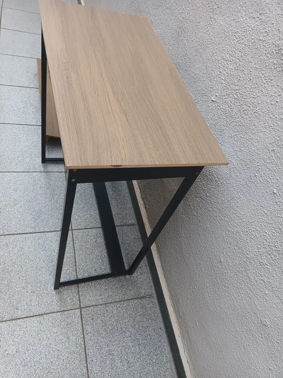 Mesa escrivaninha grátis prateleira - Foto 4