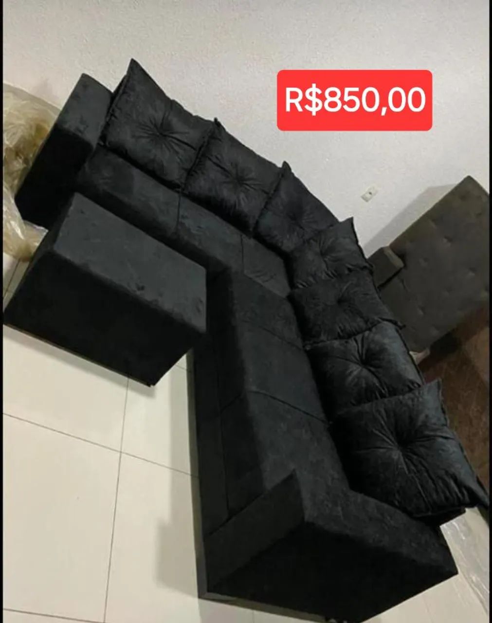 Sofá preto de canto 6 lugares 