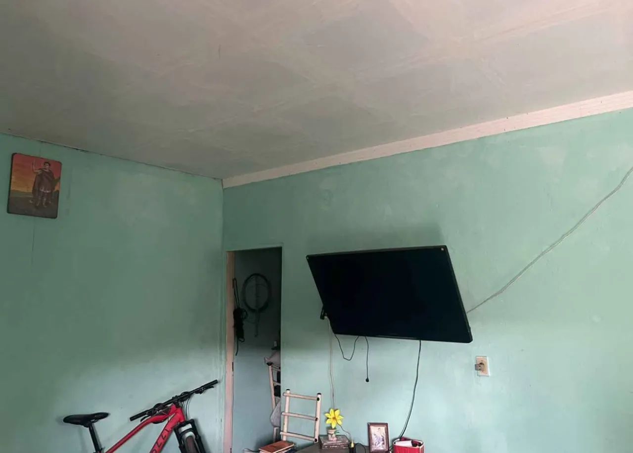 IC vendo casa em Feu Rosa 