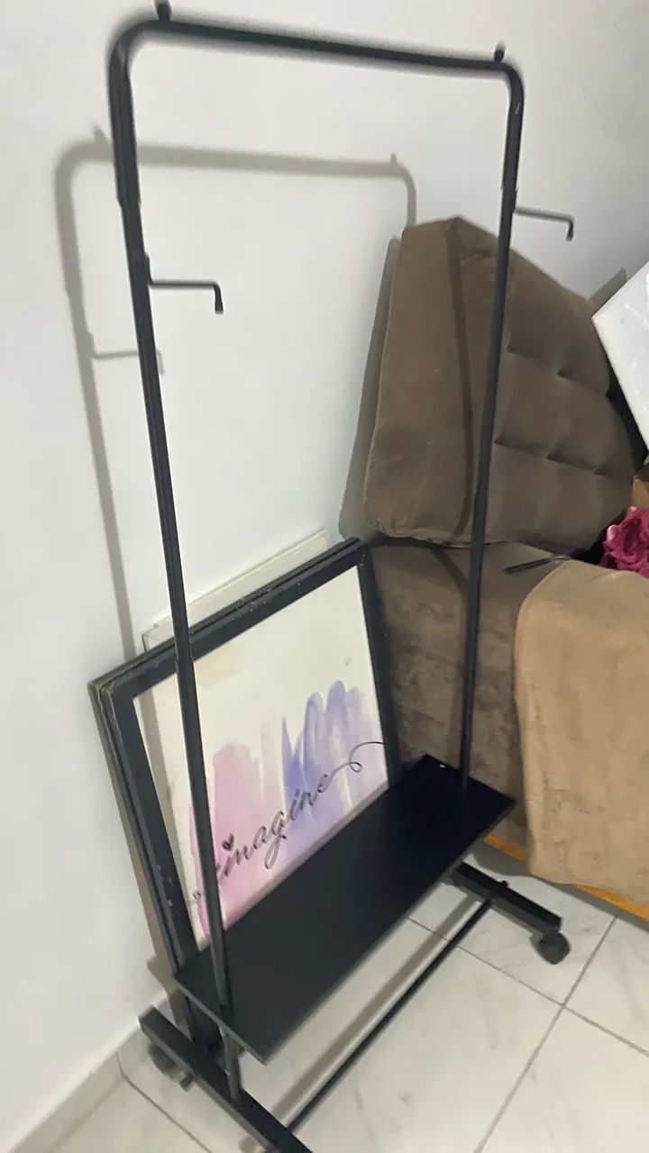 Arara de roupas  - Foto 2