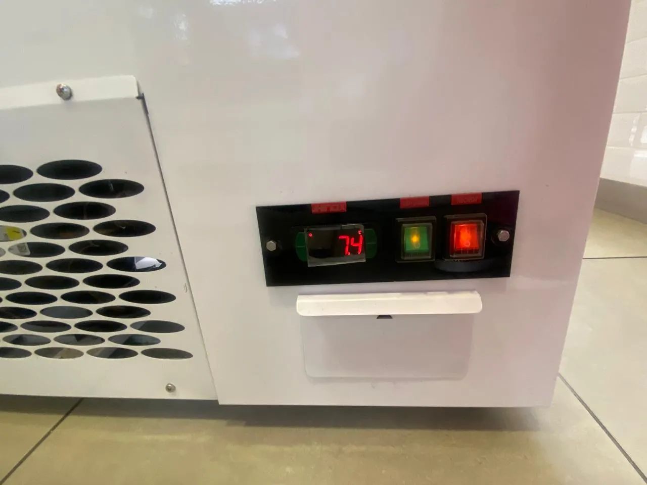 Vitrine refrigerada  - Foto 4