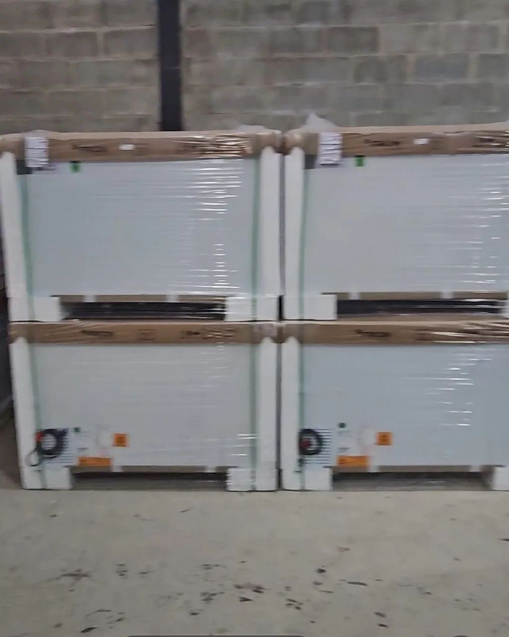 Freezer 411L<br>Marca fricon<br>Novo lacrado