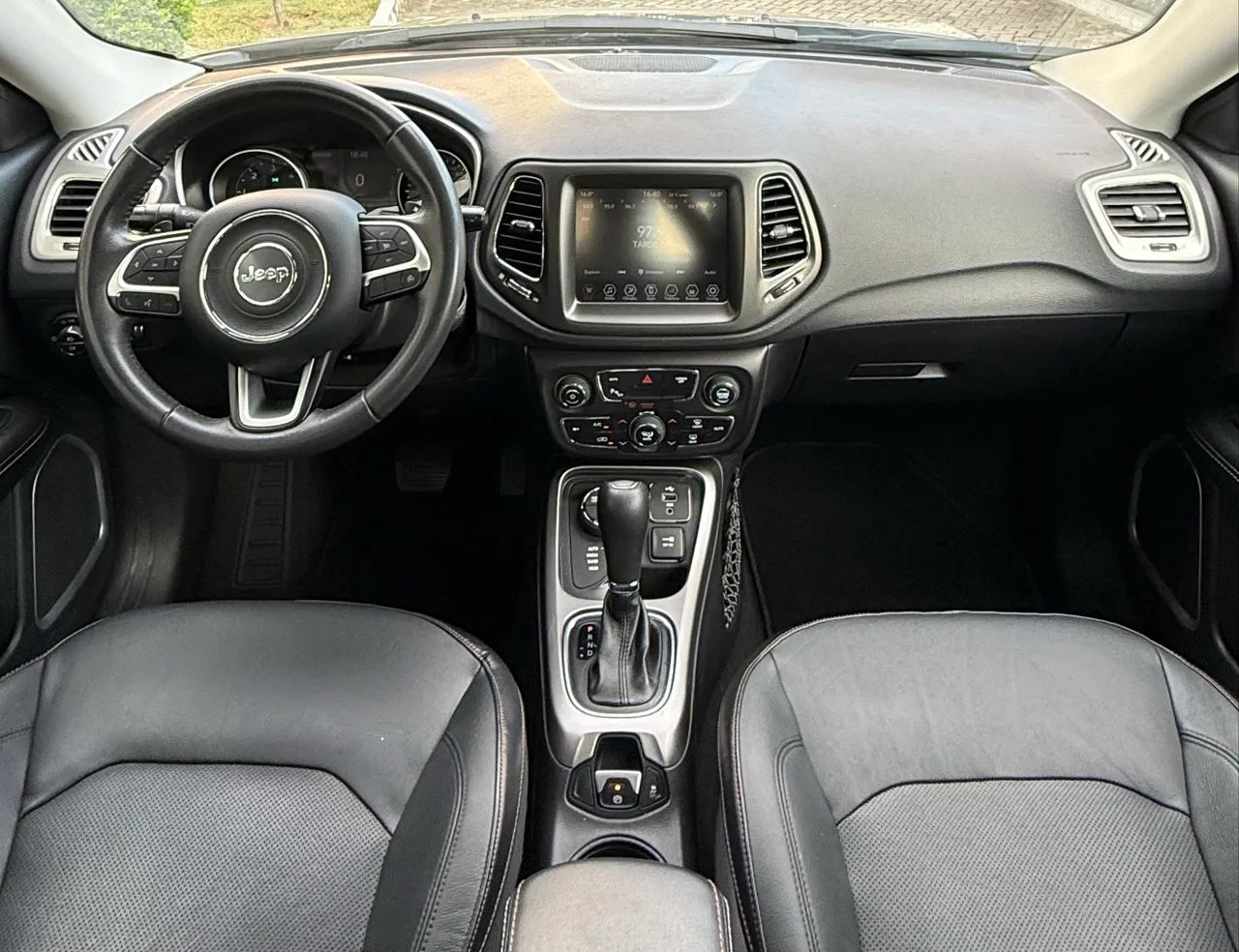 Jeep Compass Longitude 2.0 4X4 Dies. 16V Aut. 2019 - Foto 11