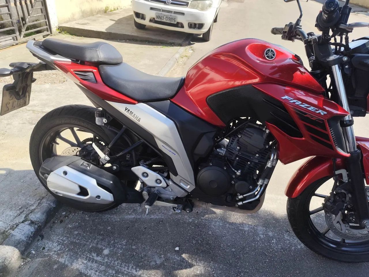 Fz25  - Foto 2