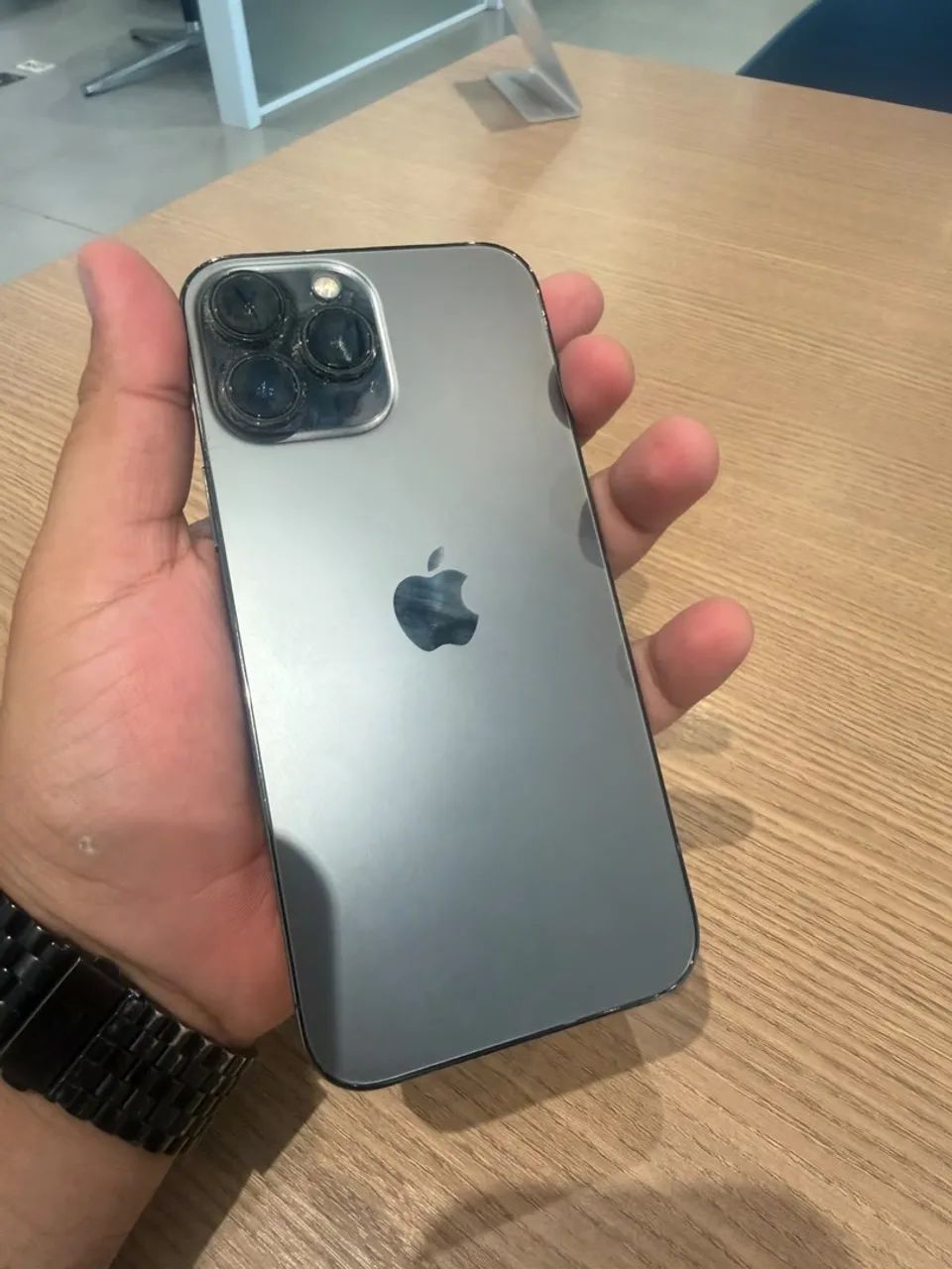 iPhone 13 Pro Max - Foto 2