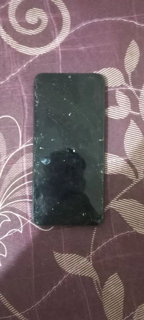 3 celulares quebrado  - Foto 3