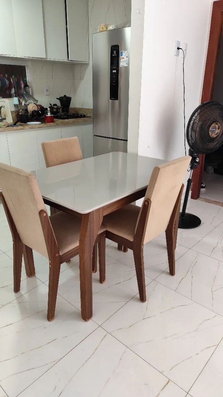Mesa moderna 