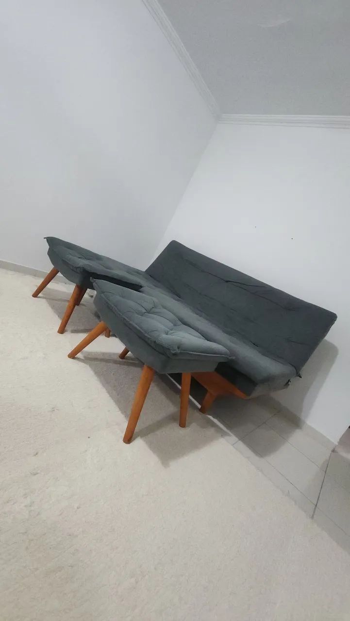 Sofá cama reclinável com duas banquetas - Foto 3