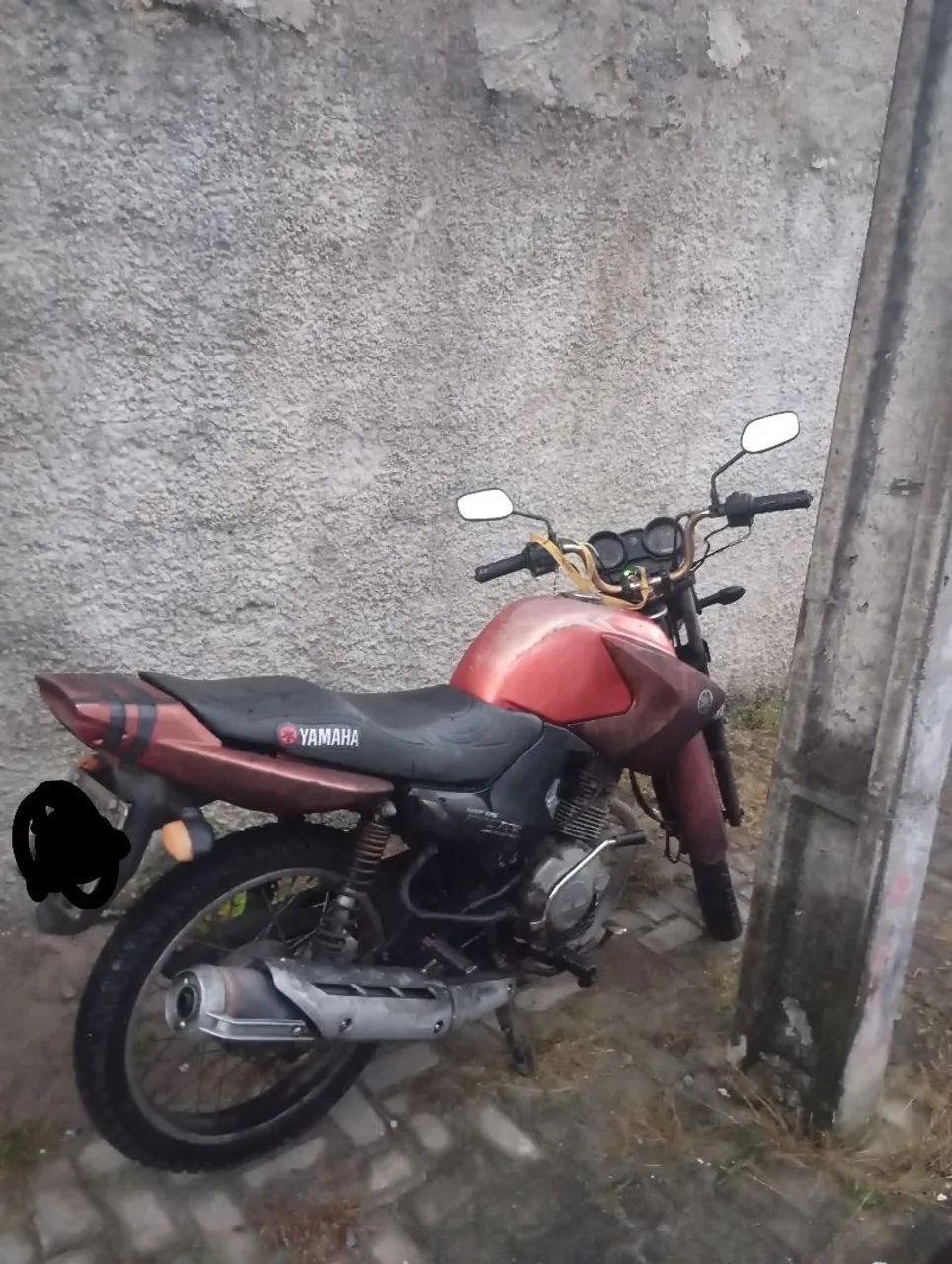 Vende-se factor, moto boa pra interior