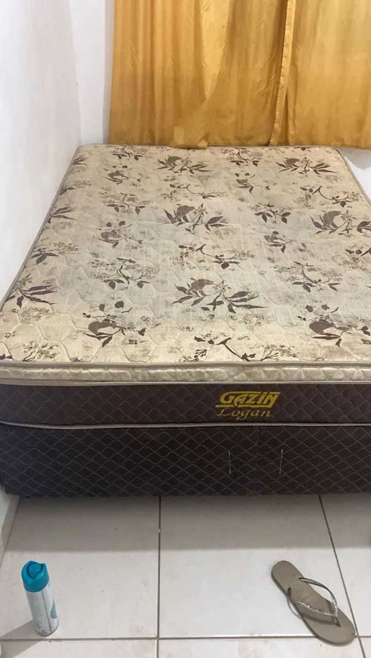Colchão de casal 