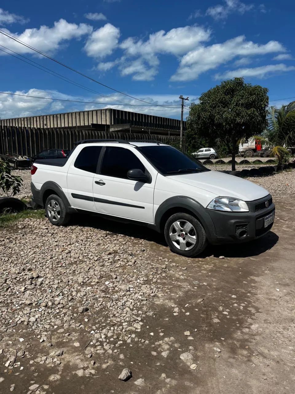 Fiat Strada Working 1.4 MPI Fire Flex 8V CD 2015