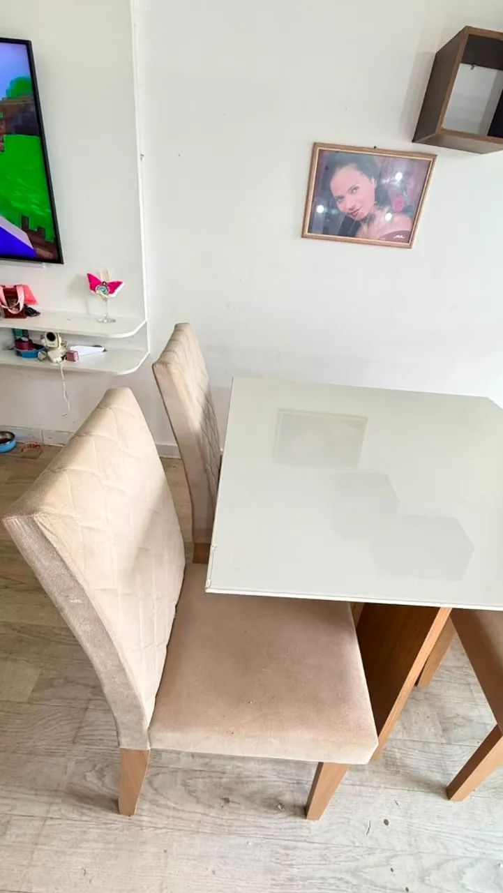 Mesa vidro 4 cadeiras