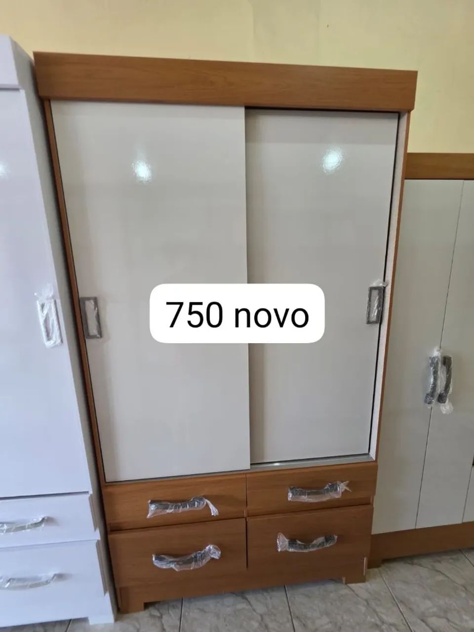 GUARDA ROUPAS DE SOLTEIROS NOVOS - Foto 2