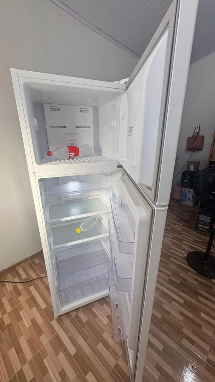 Geladeira Electrolux  - Foto 2