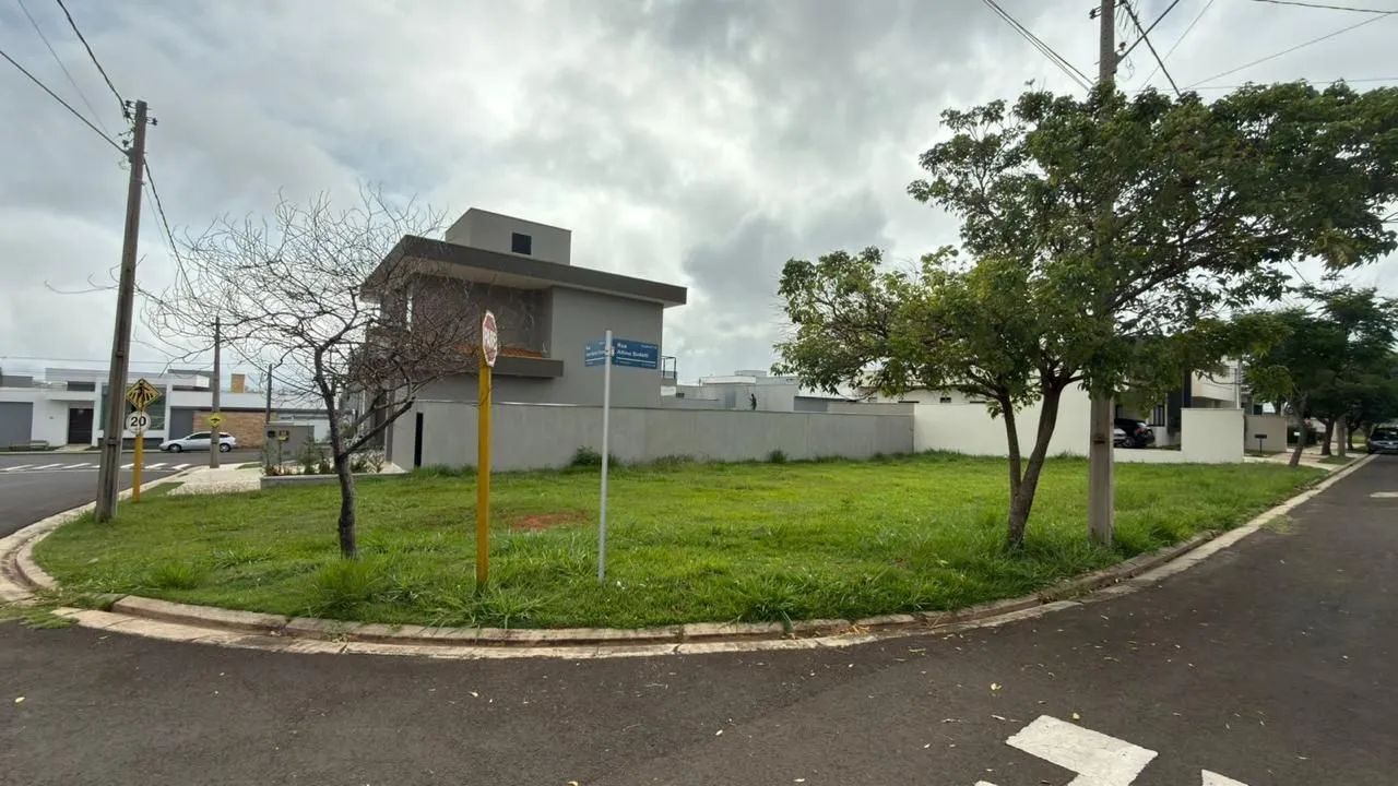 Foto - Álvares Machado - 