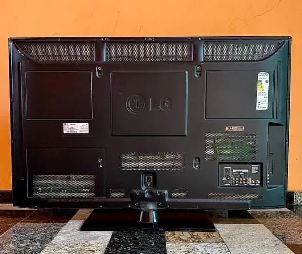 TV LG 51P COM CONVERSOR DIGITAL - Foto 5