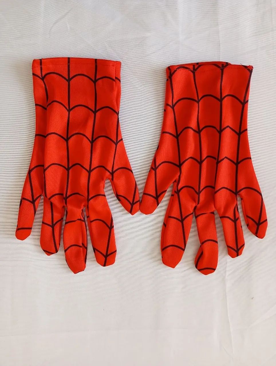 Luvas do Homem-Aranha